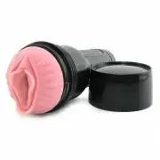 Вагины и мастурбаторы розовые